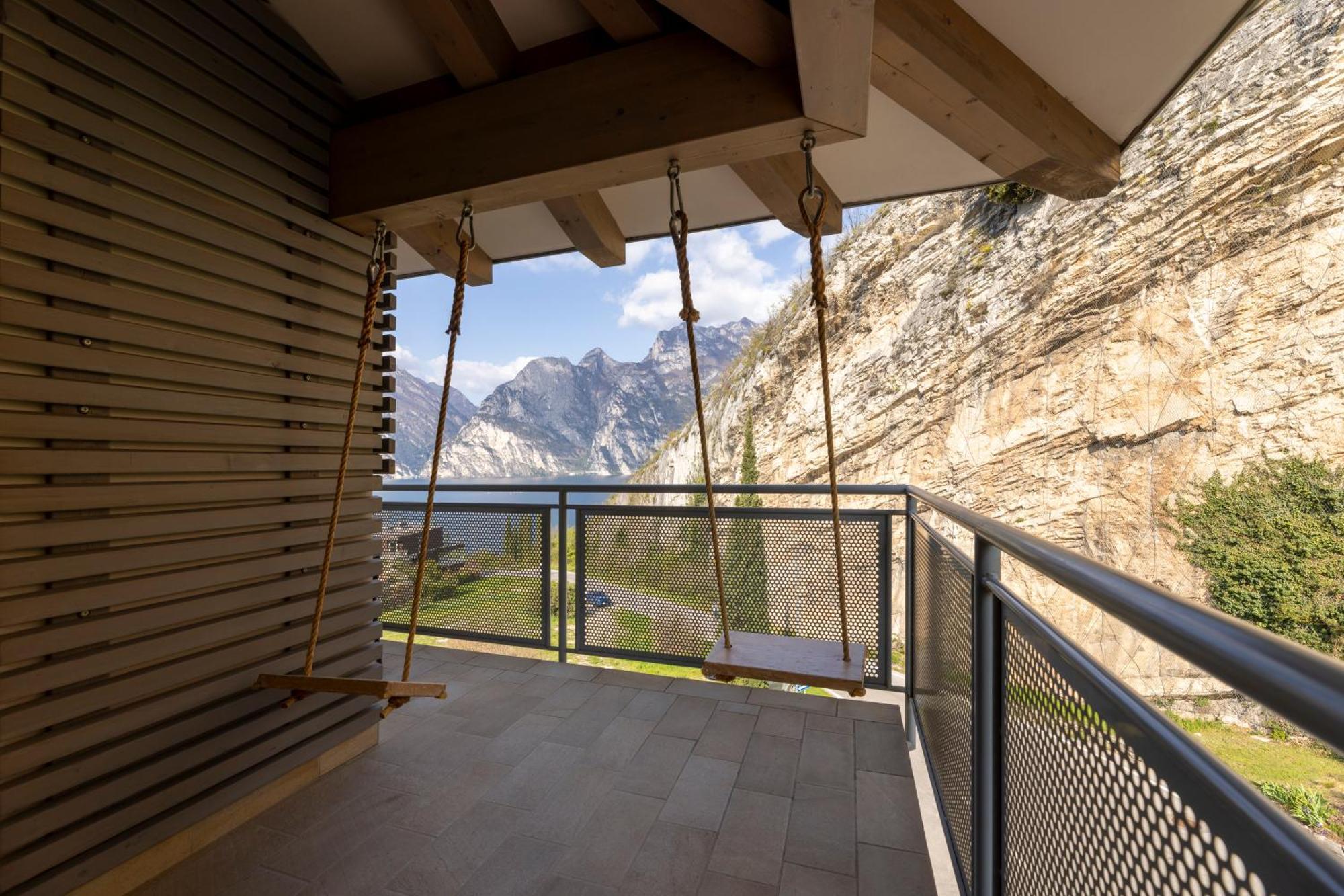 Hi Hotels Torbole - Pool & Spa Torbole Sul Garda Exterior foto