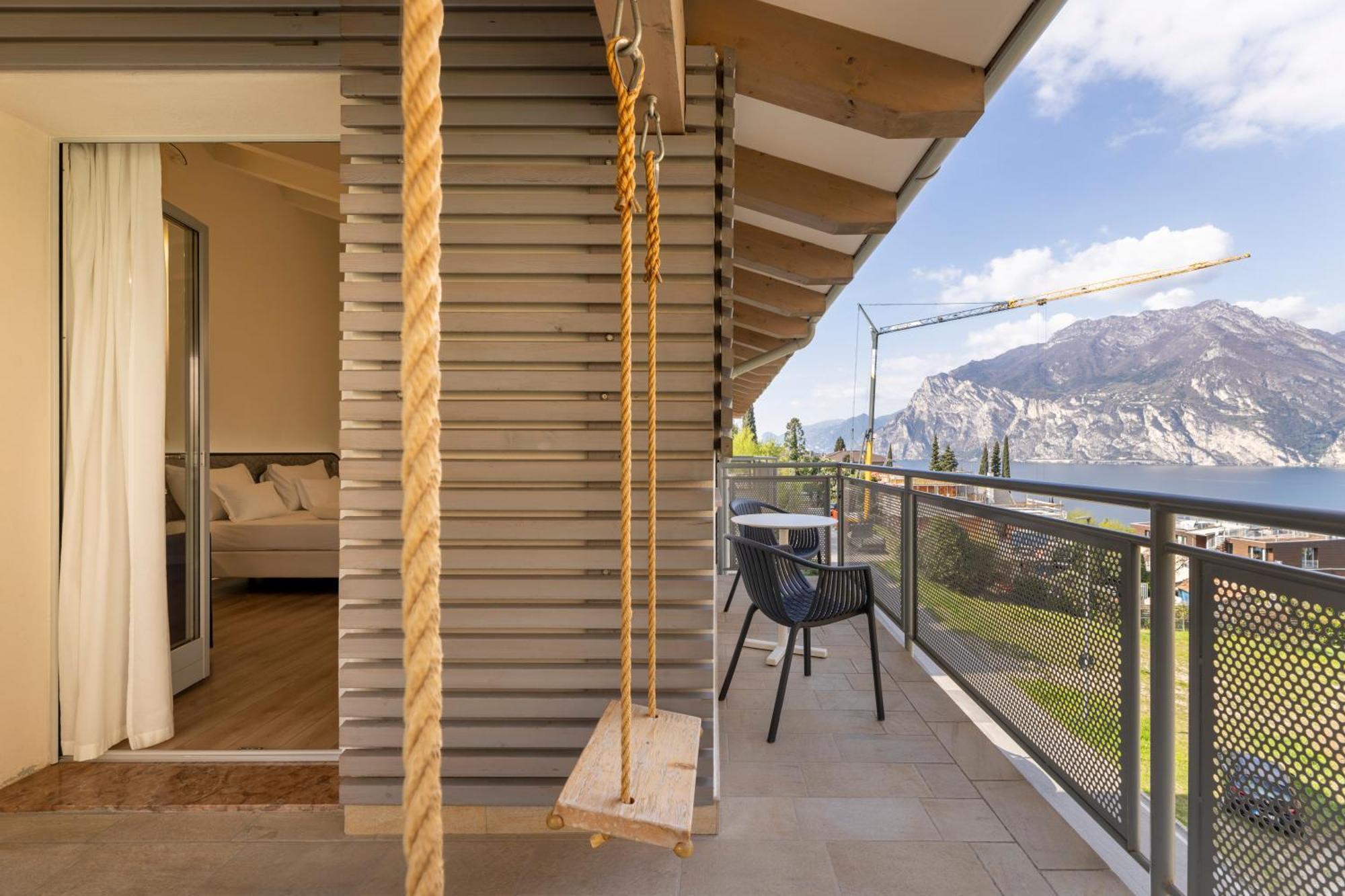 Hi Hotels Torbole - Pool & Spa Torbole Sul Garda Exterior foto