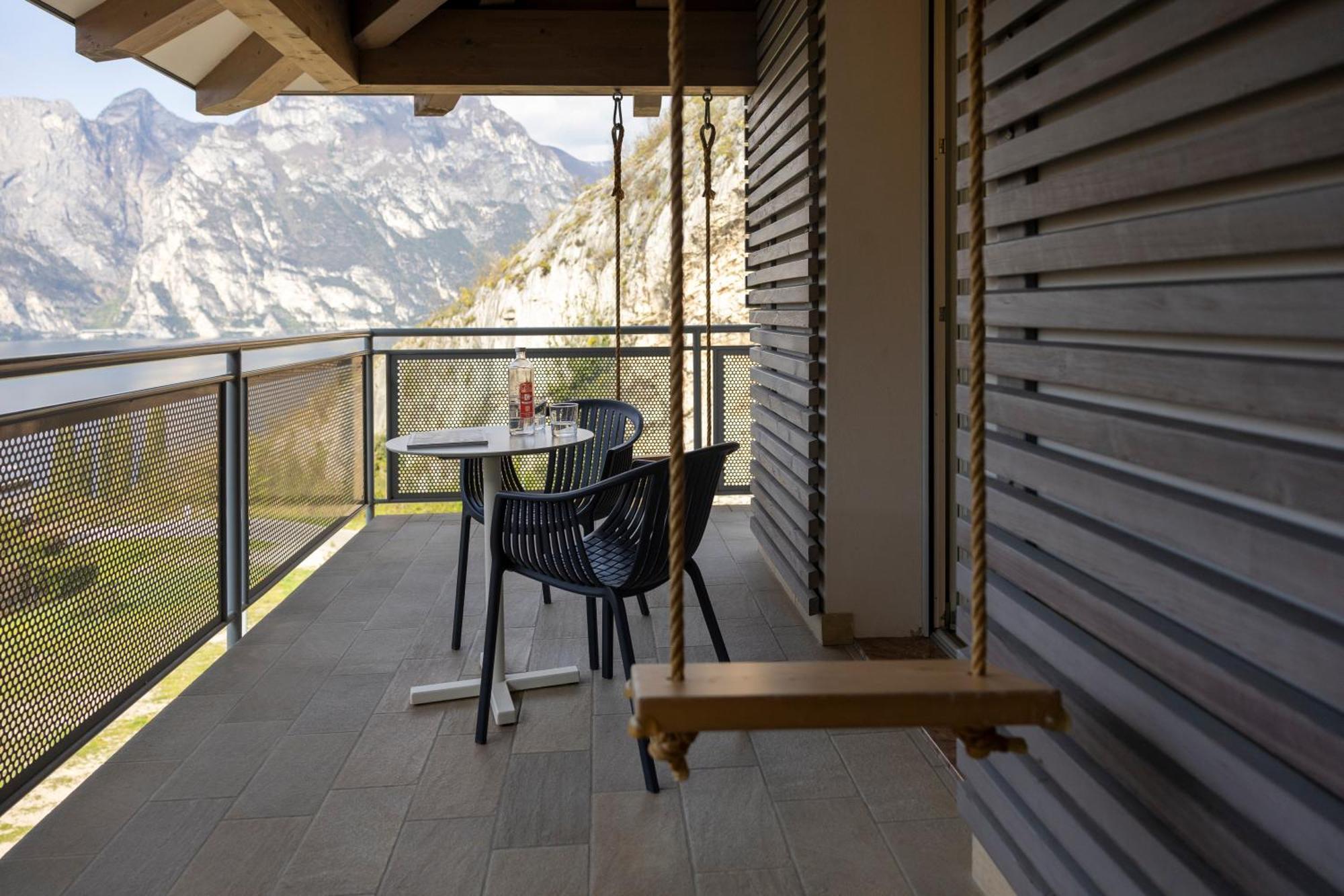 Hi Hotels Torbole - Pool & Spa Torbole Sul Garda Exterior foto